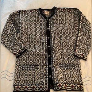 Dale of Norway Sweater Women’s Large